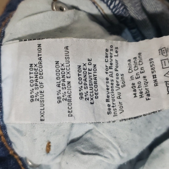 3/$30 STS BLUE Distressed Embellished Mom Jeans - Picture 8 of 8